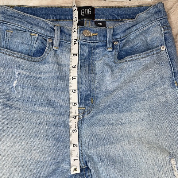 BDG•Urban Outfitters•Twig High-Rise•Jeans - Picture 10 of 14